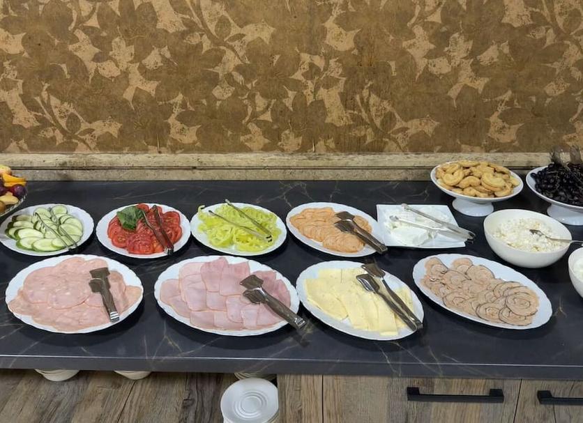 Buffet Ảnh