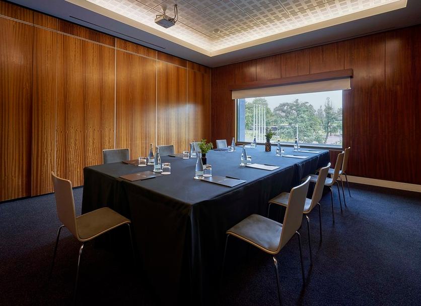 Conference room Ảnh