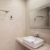 Phòng tắm