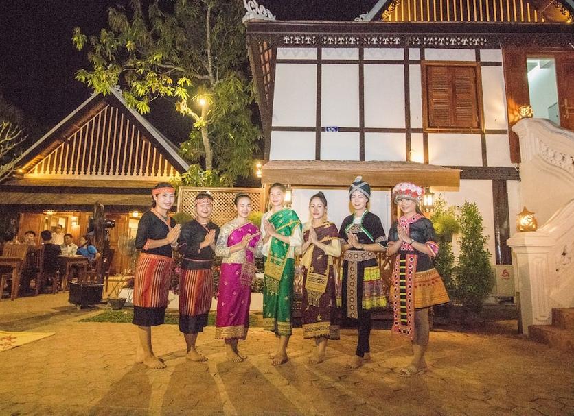 Khác Ảnh