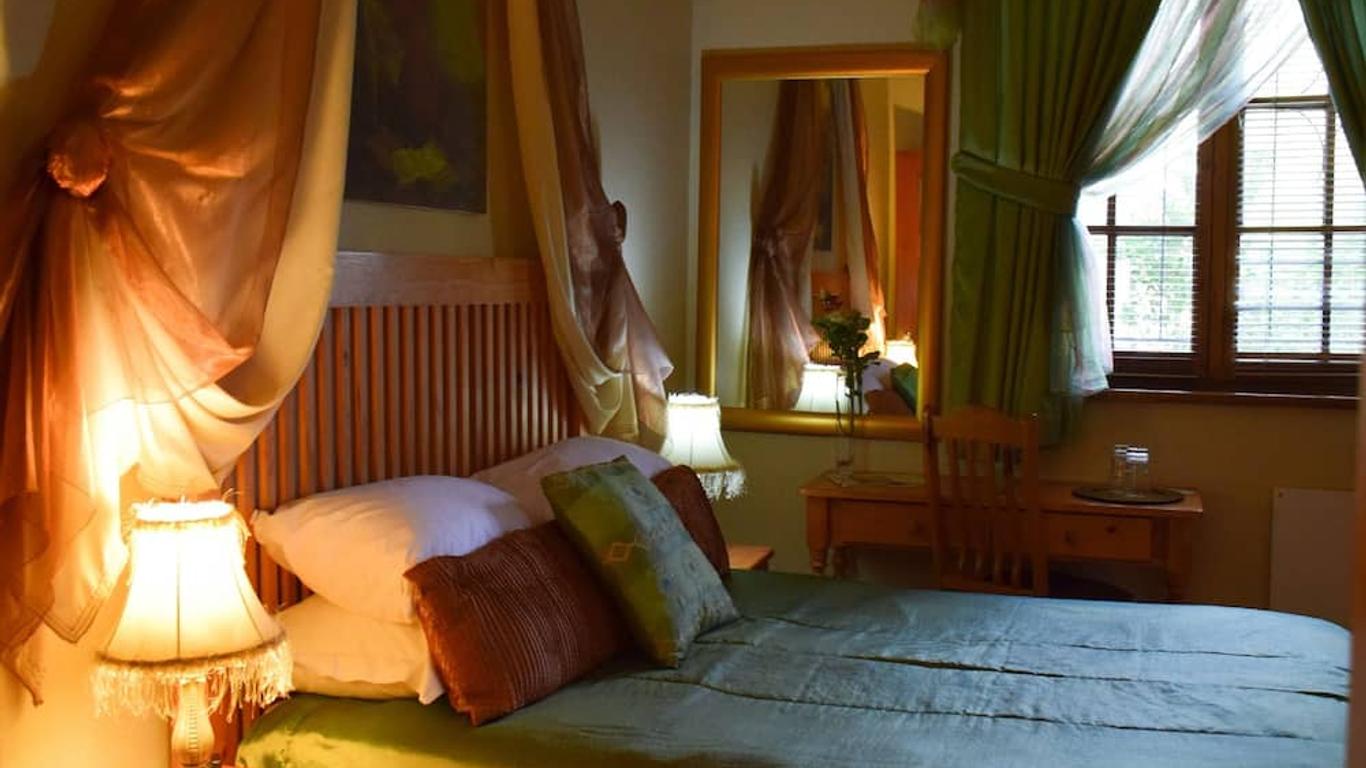 Auberge Alouette Guesthouse