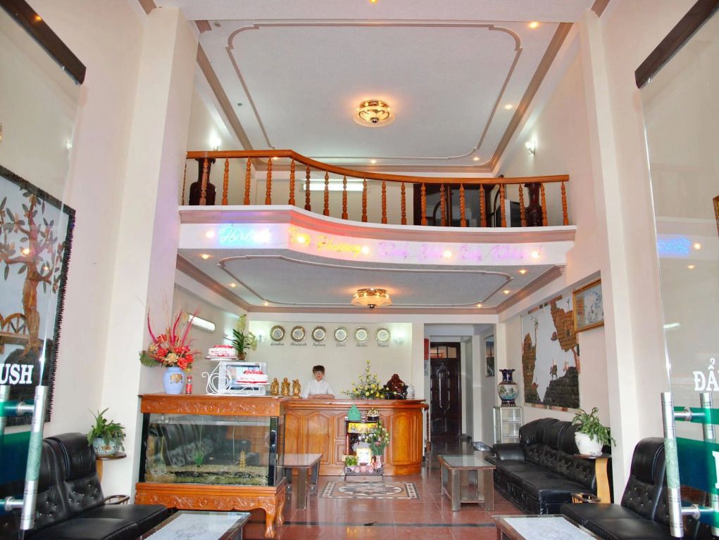 Lễ tân Ảnh