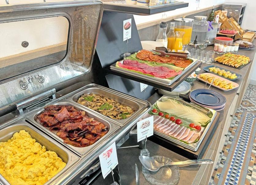 Buffet Ảnh
