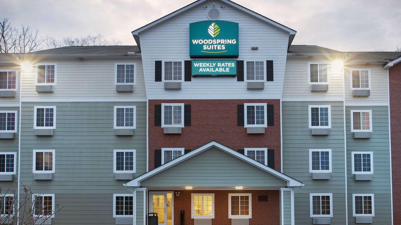 Woodspring Suites Asheville