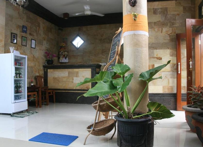 Lễ tân Ảnh