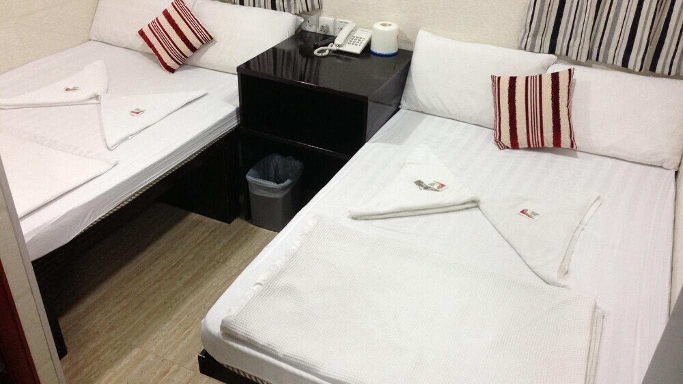 Shanghai Hostel Hk