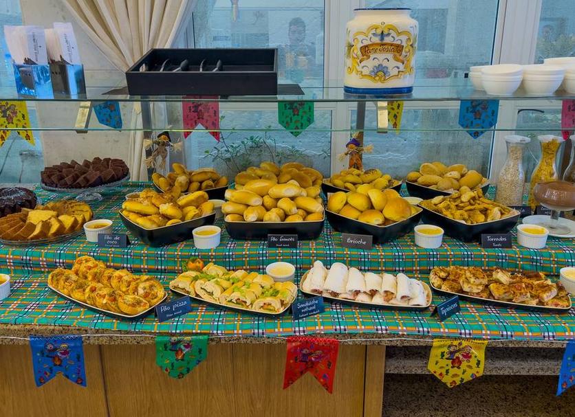 Buffet Ảnh
