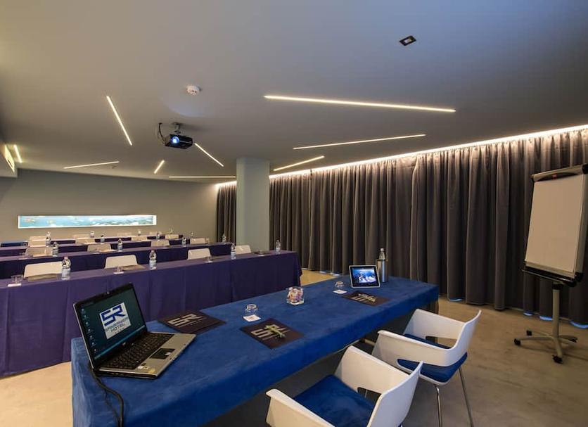 Conference room Ảnh