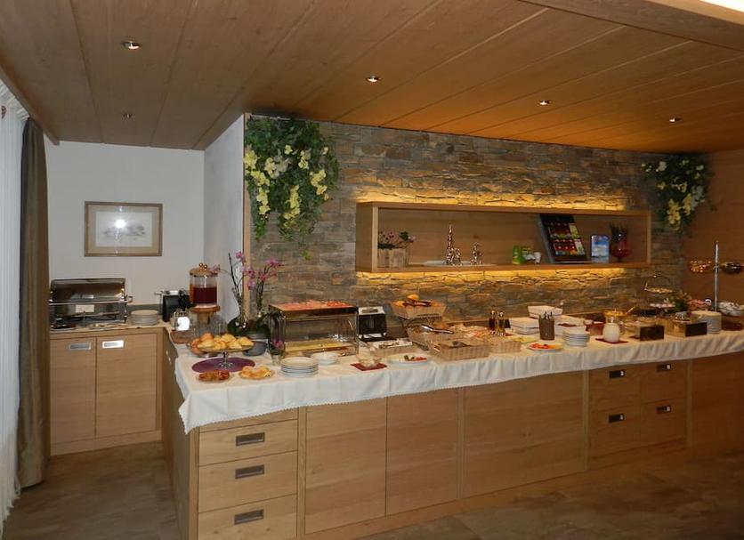 Buffet Ảnh