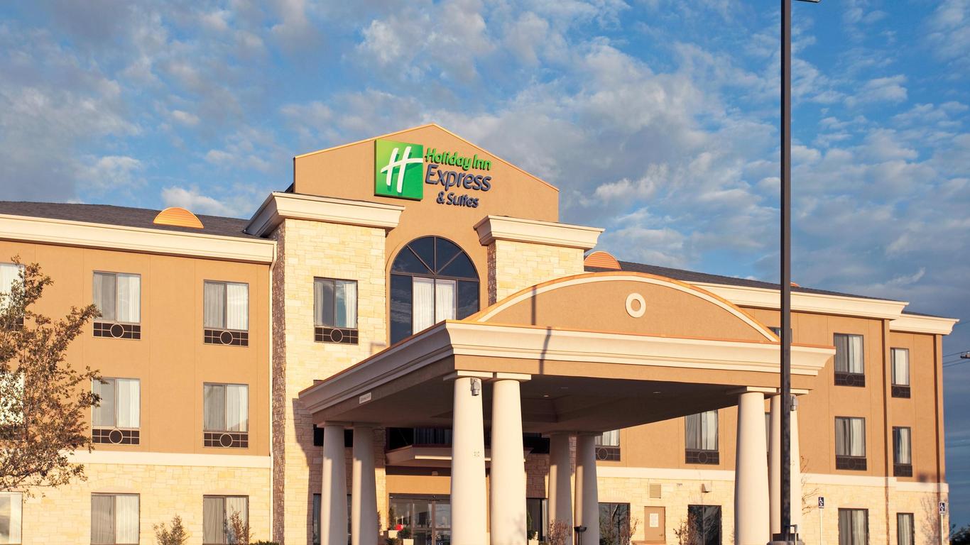 Holiday Inn Express Amarillo South, An IHG Hotel