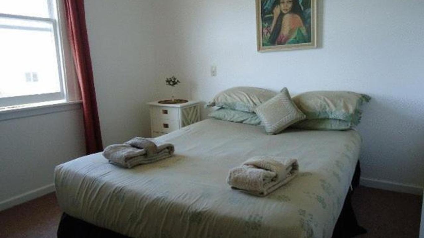 The Pier Lodge Bed And Breakfast