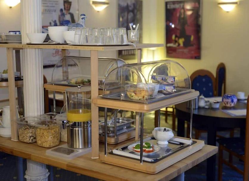 Buffet Ảnh