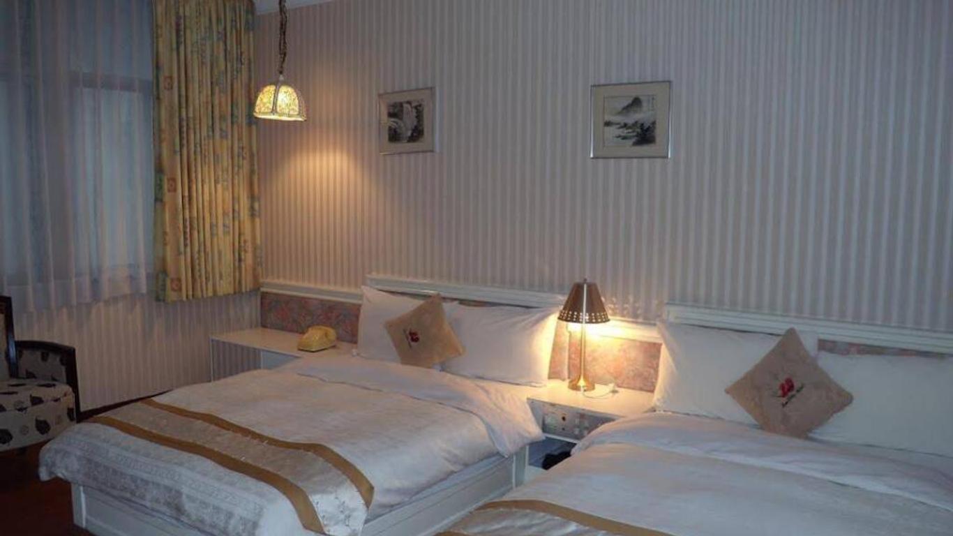 Chung Shan Business Hotel