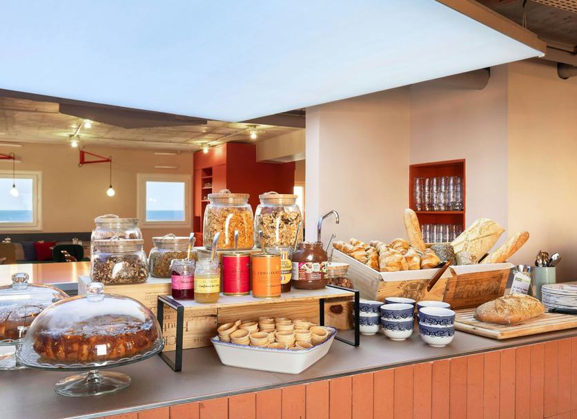 Buffet Ảnh
