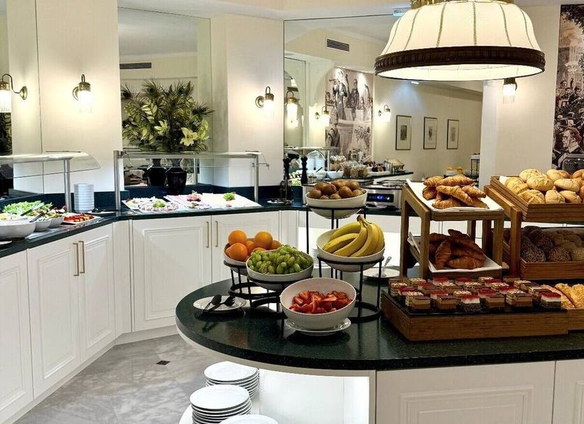 Buffet Ảnh