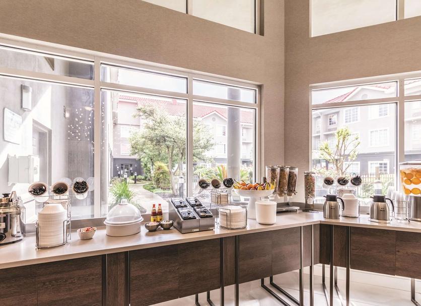 Buffet Ảnh