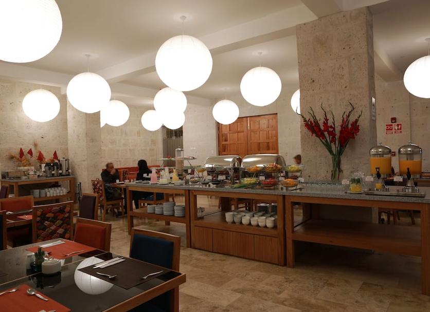 Buffet Ảnh