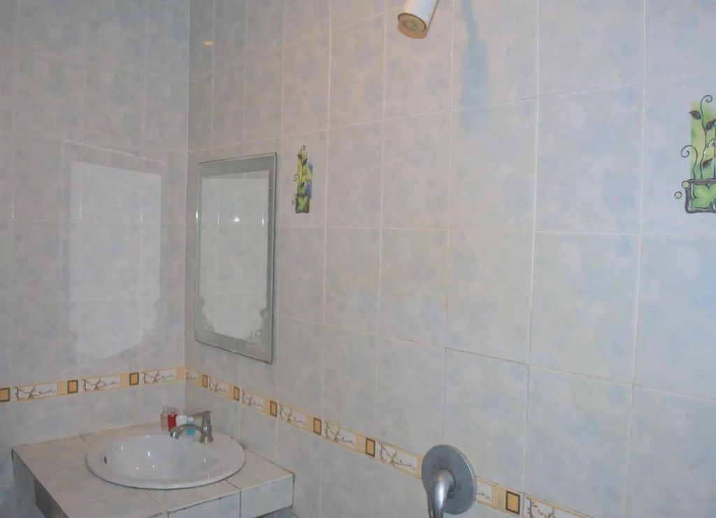 Khác