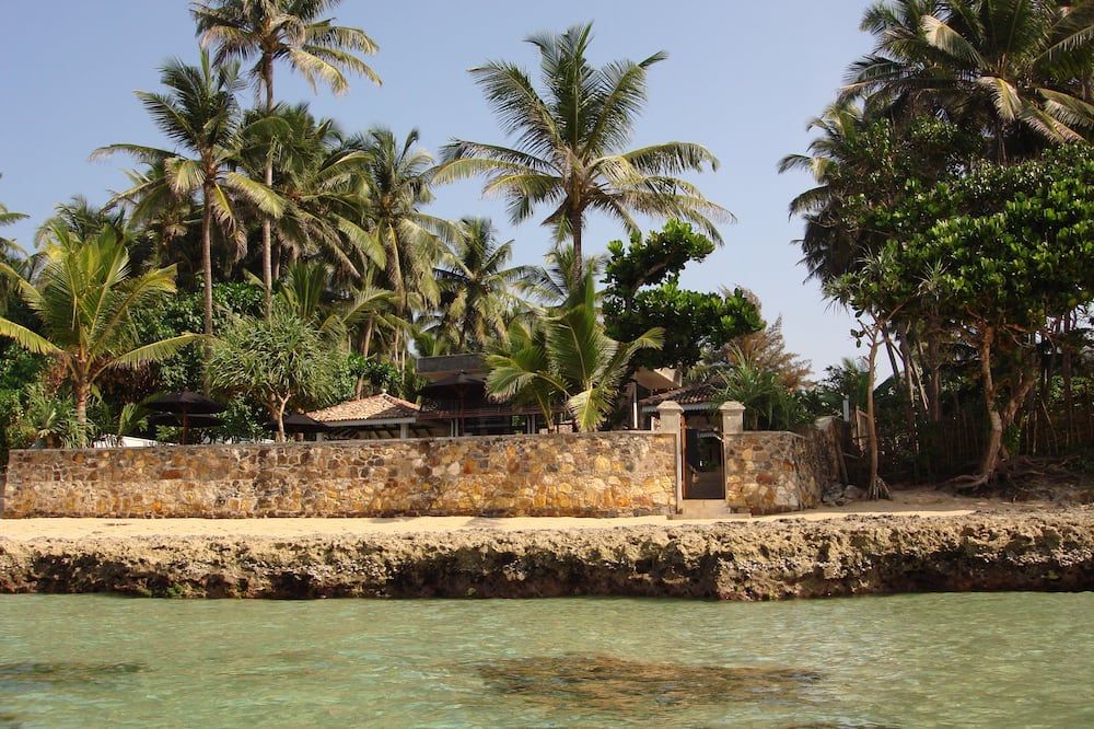 Cảnh ngoài trời