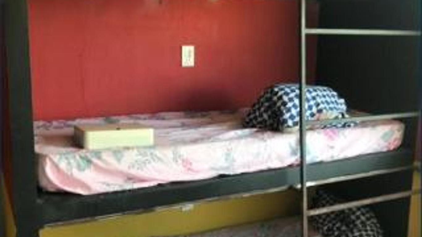 Red River Hostel