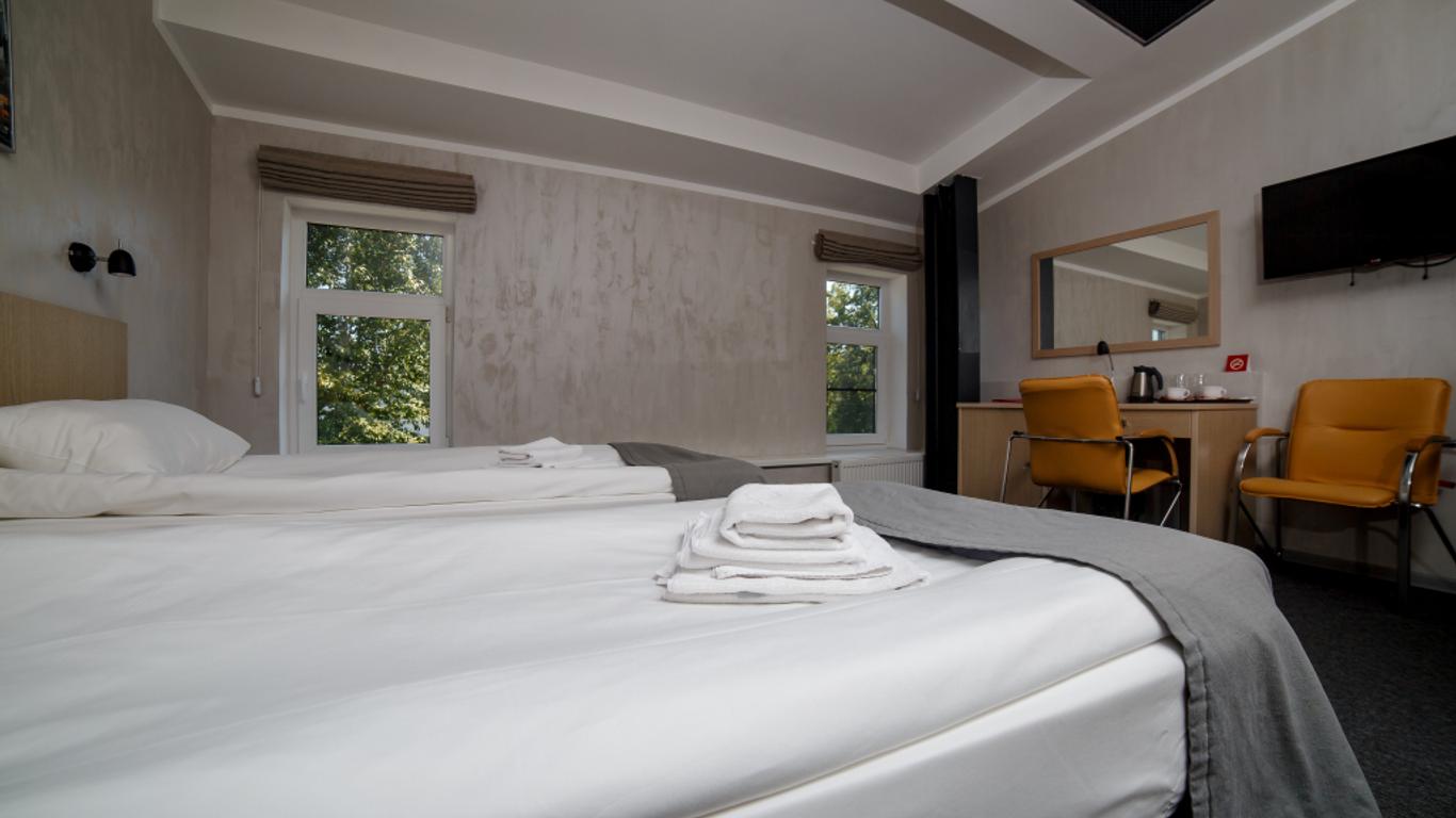 Hotel Kristinn