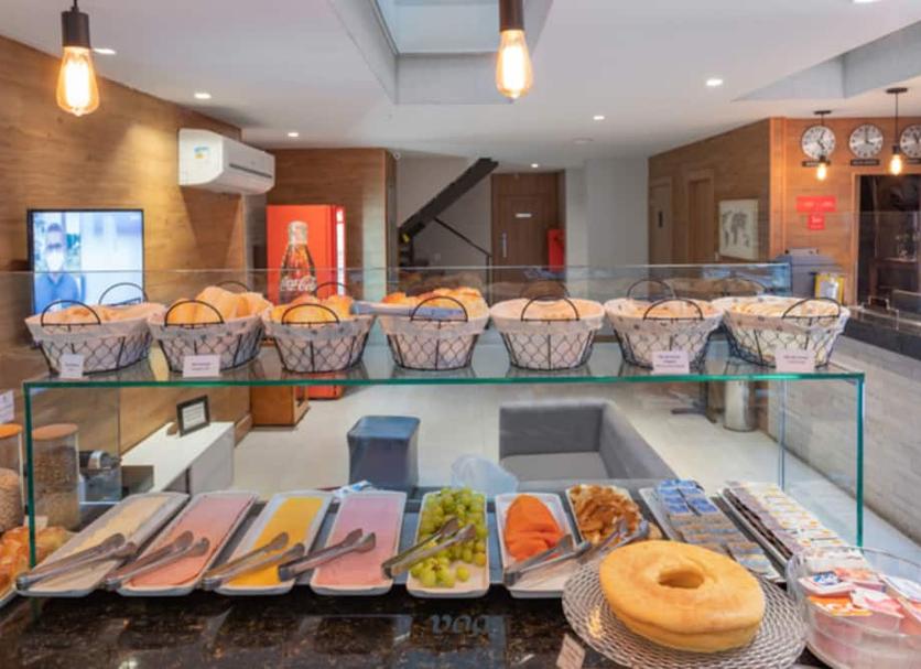 Buffet Ảnh