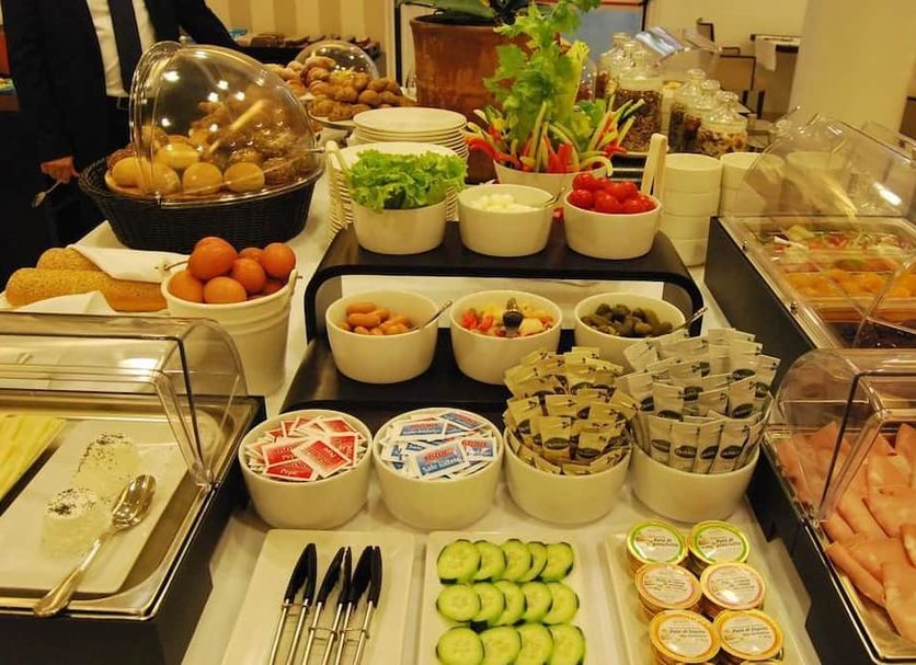Buffet Ảnh