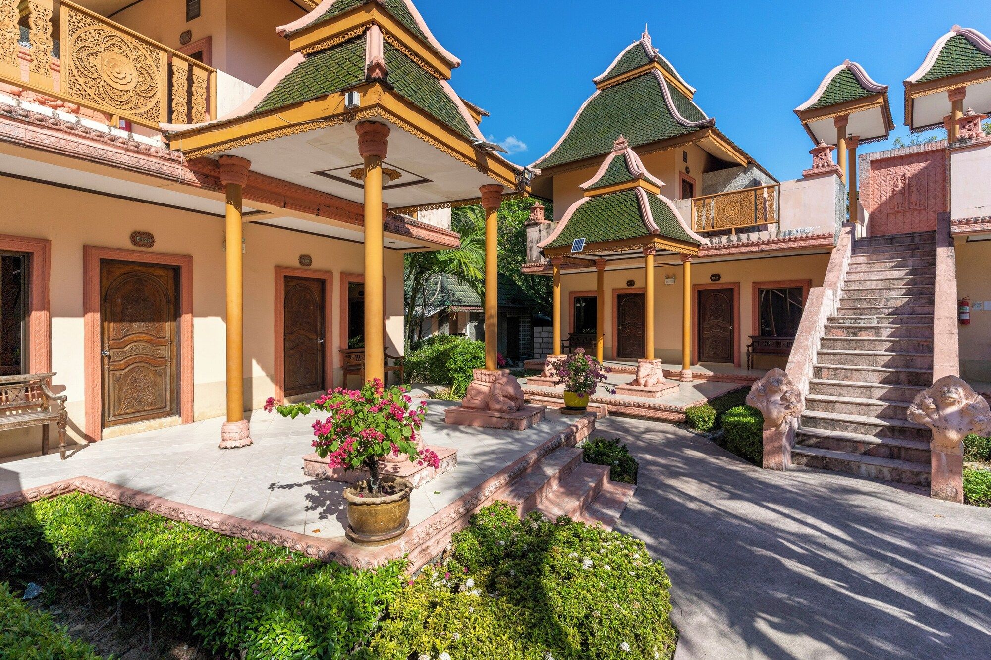 Khác Ảnh