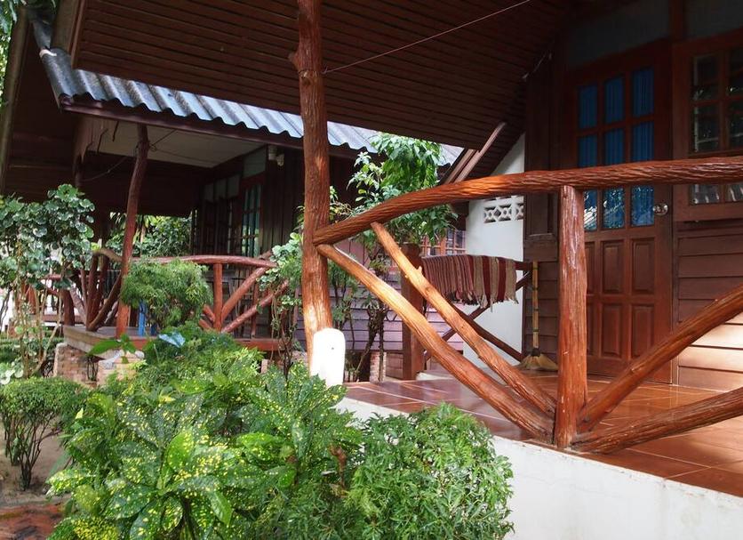 Khác Ảnh