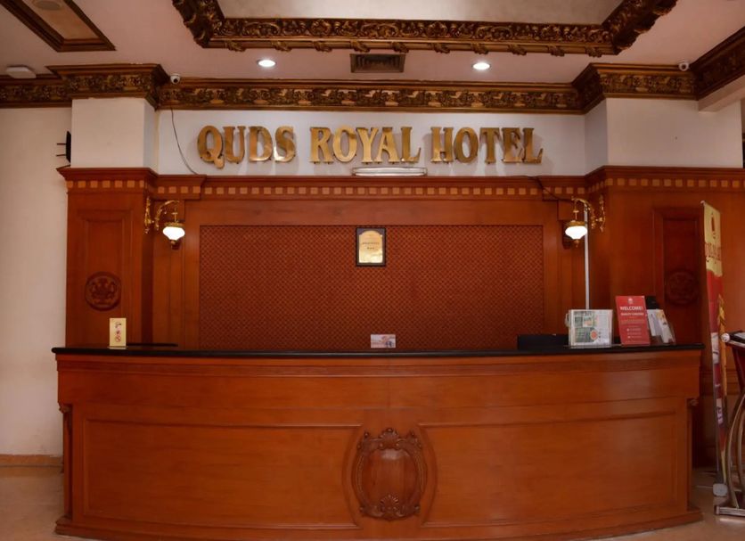 Lễ tân Ảnh