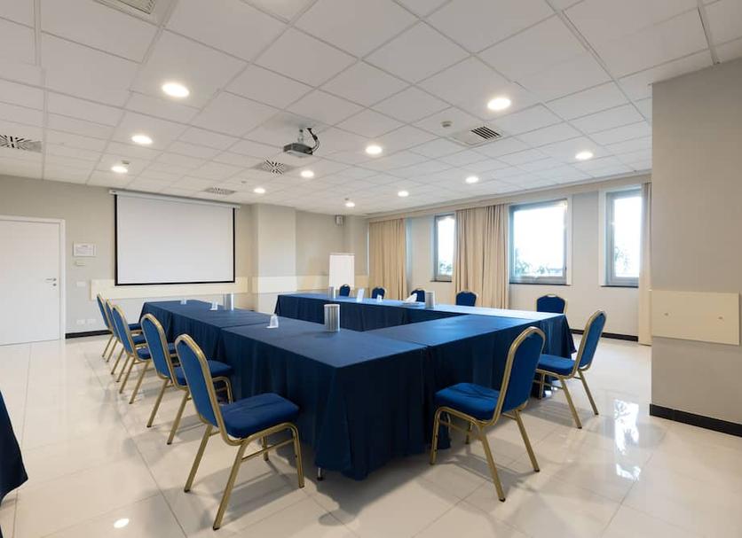 Conference room Ảnh