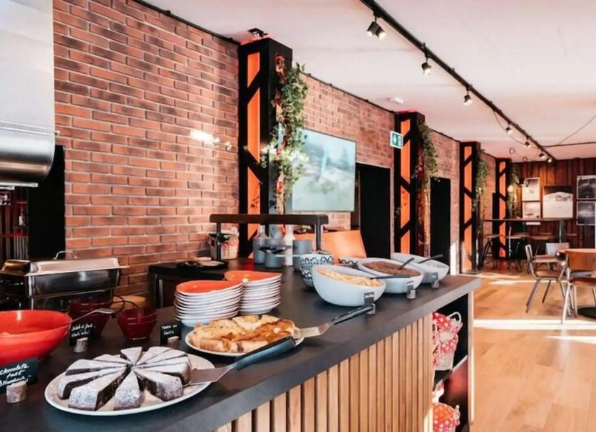 Buffet Ảnh
