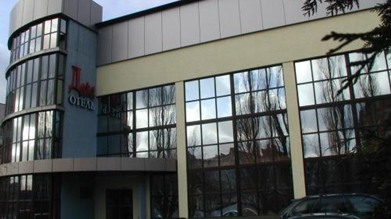 Hotel Dona