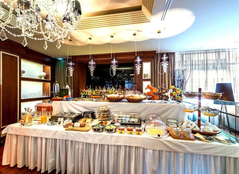 Buffet Ảnh
