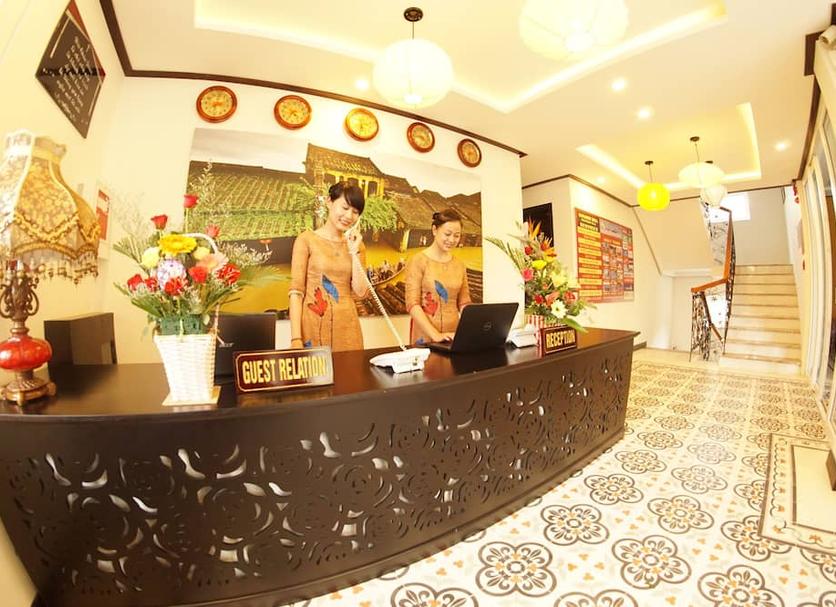 Lễ tân Ảnh