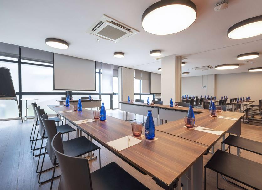 Conference room Ảnh