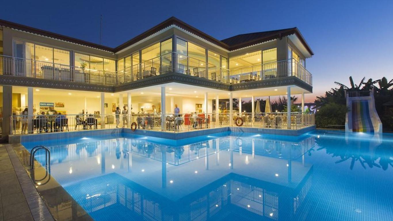 Sun Club Side Hotel