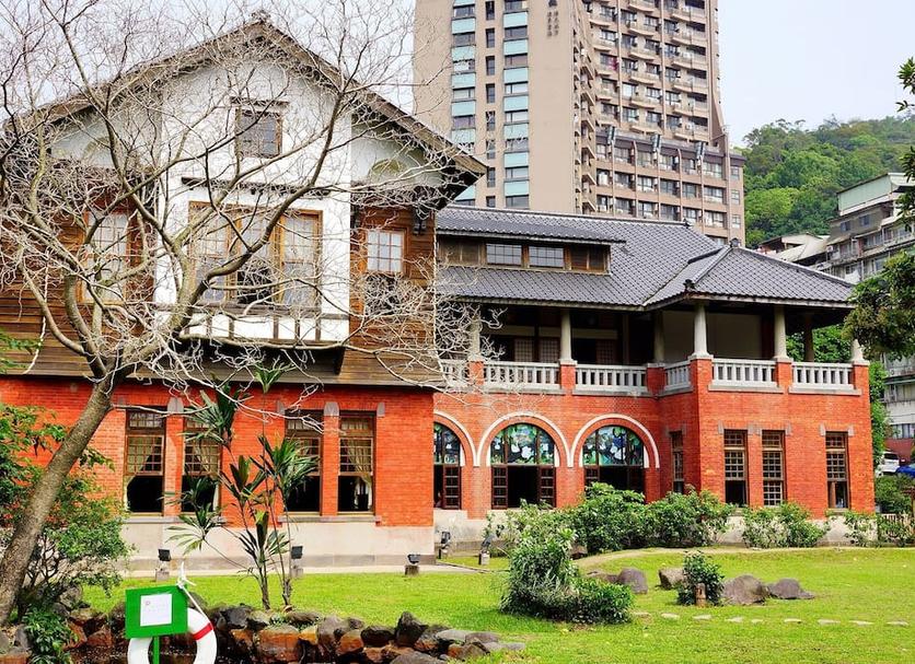 Toà nhà Ảnh