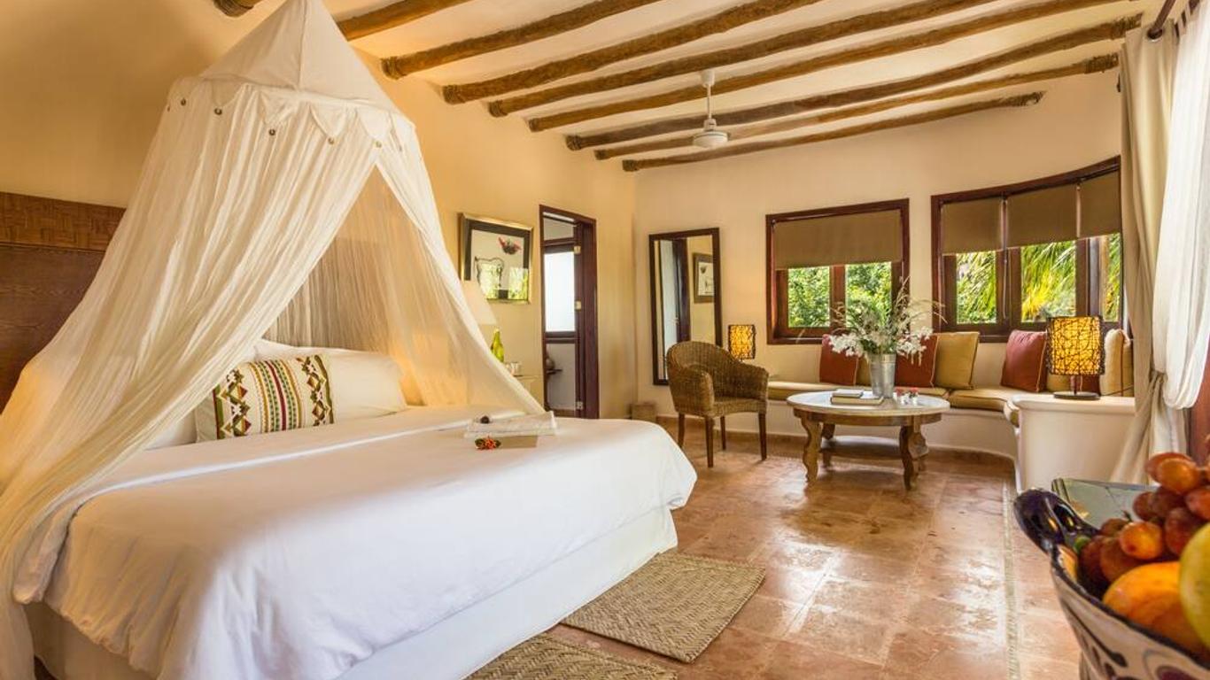 Casasandra Boutique Hotel