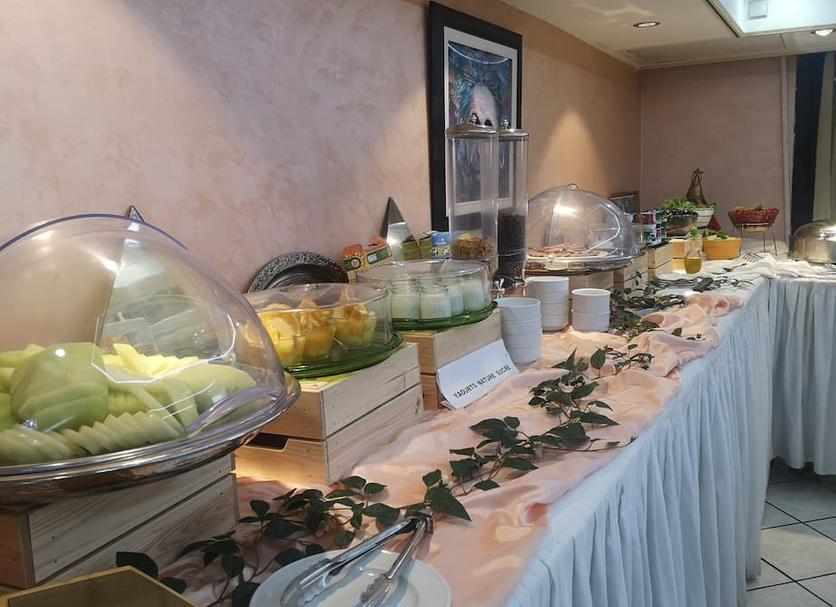 Buffet Ảnh