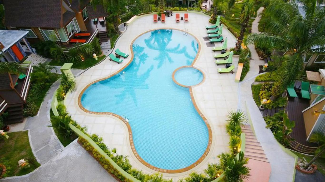 Palm Paradise Resort