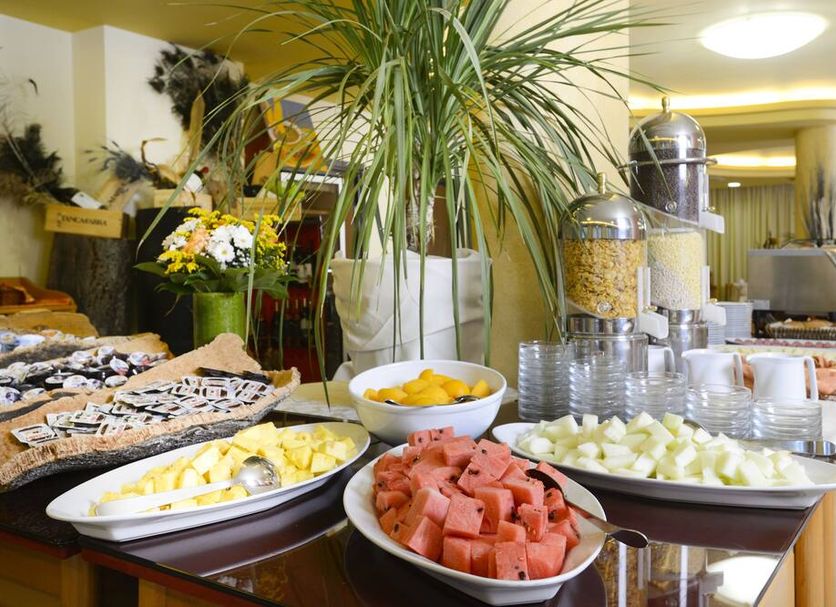 Buffet Ảnh