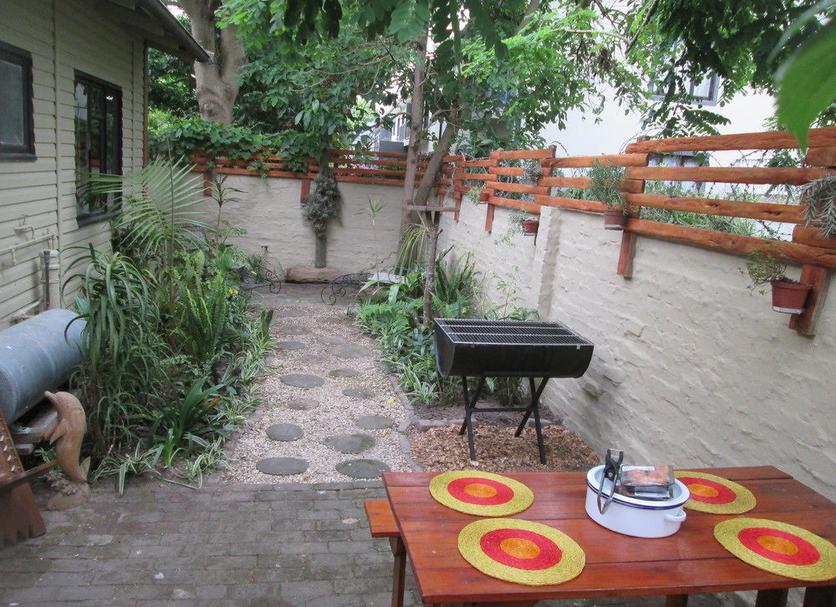 Hàng hiên Ảnh