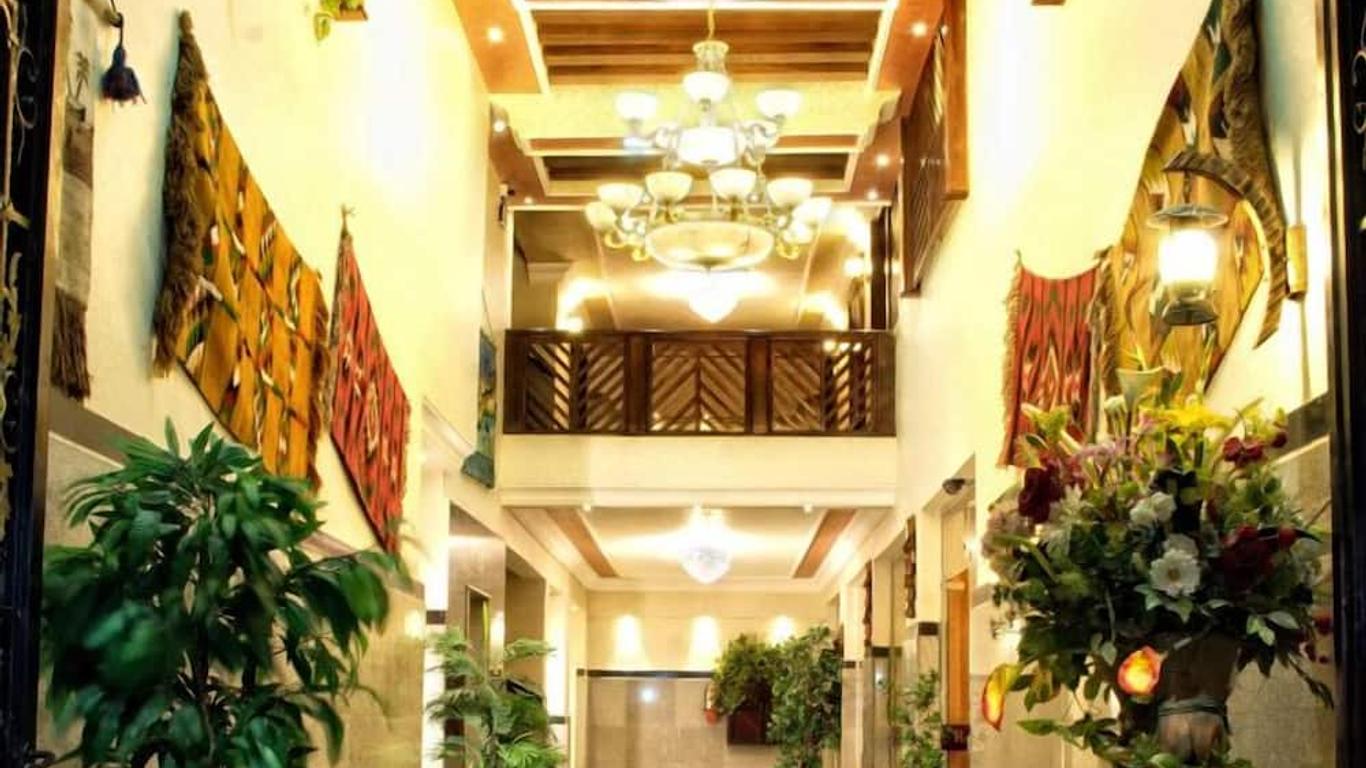 Jardaneh Hotel