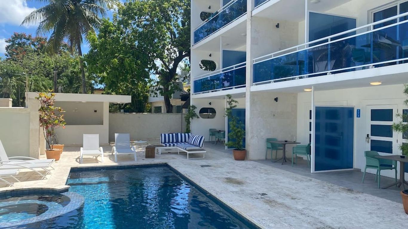 New Garden Hotel