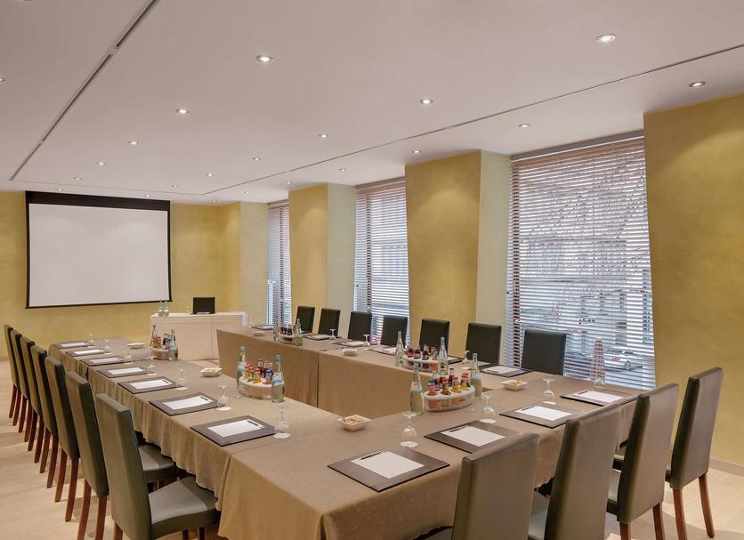 Conference room Ảnh