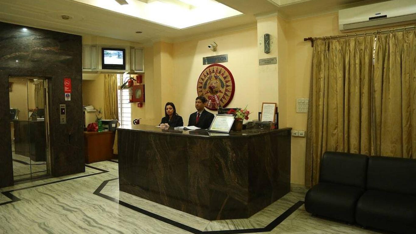 Hotel Priya Palace