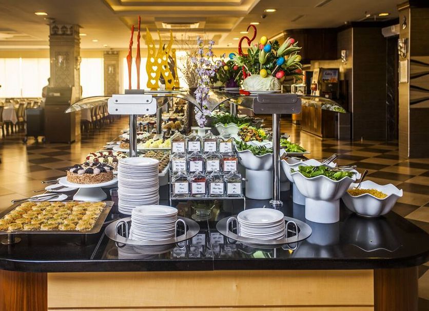 Buffet Ảnh