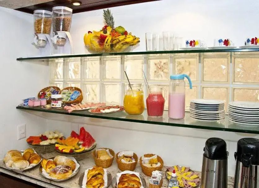 Buffet Ảnh