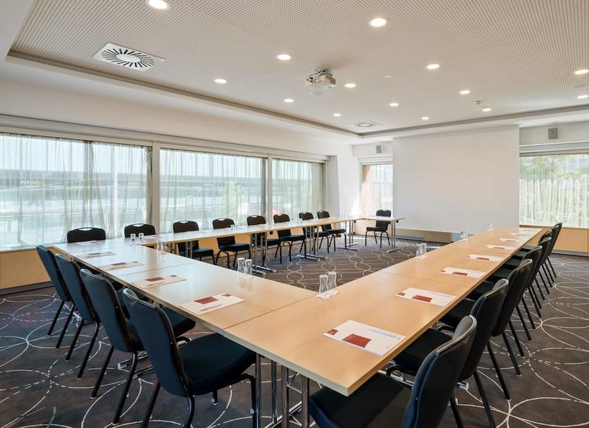 Conference room Ảnh